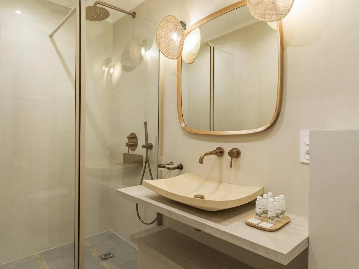 The Japandi Suite Eiffel Tower Paris Apartment
