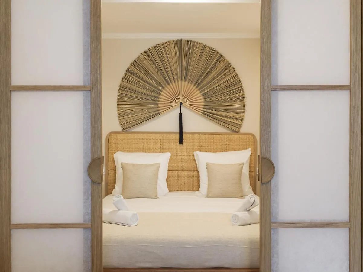 The Japandi Suite Eiffel Tower Paris 0*,  Frankreich